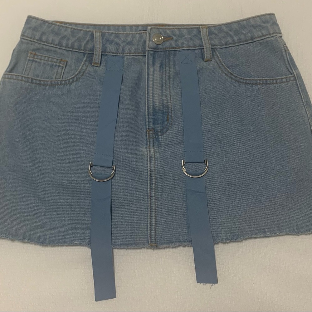 Finesse Jean Mini Skirt